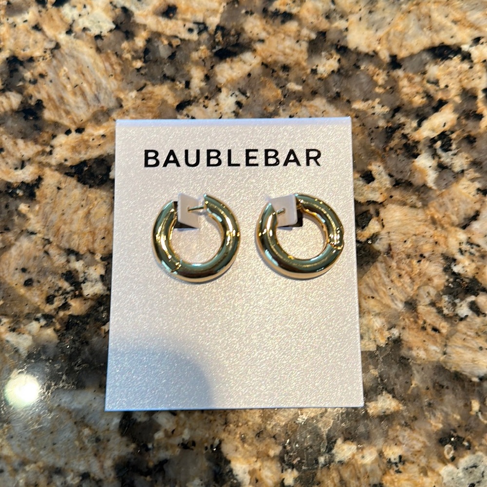 NWT BaubleBar earrings